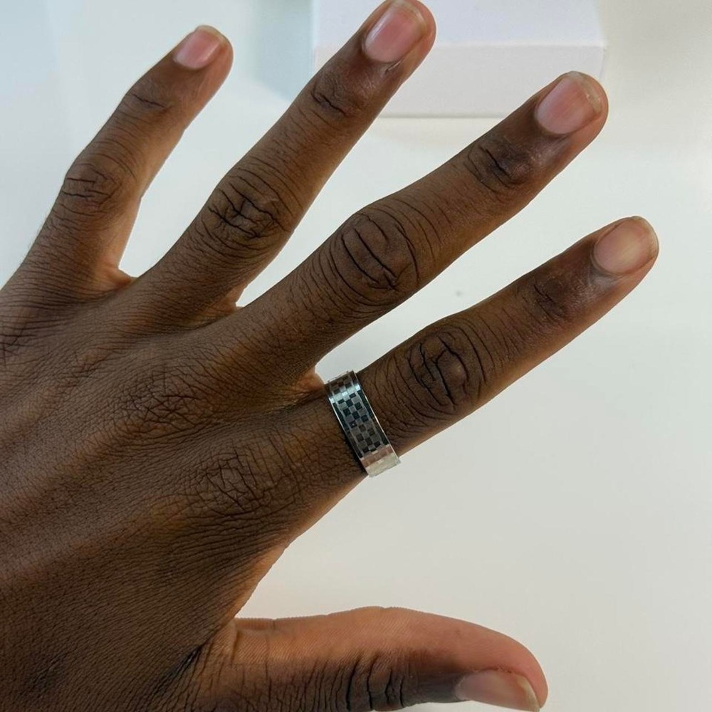 Mens Silver Titanium Checkered Band Ring Size 10 Y2K Minimalist Accessory